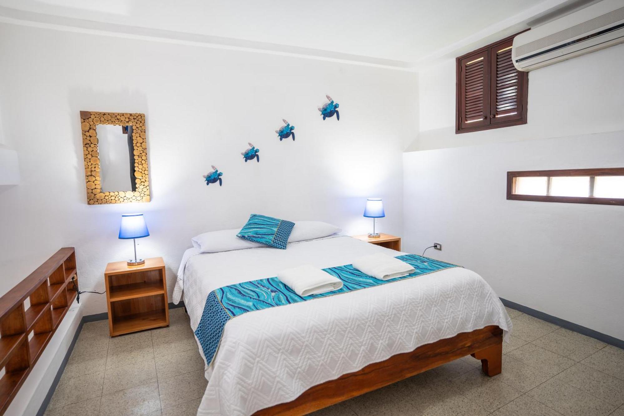 Maidith Galapagos Inn Puerto Ayora  Zewnętrze zdjęcie